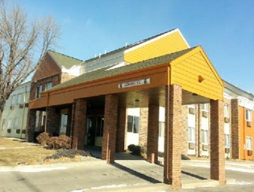Sunset Inn & Suites Lincoln Extérieur photo